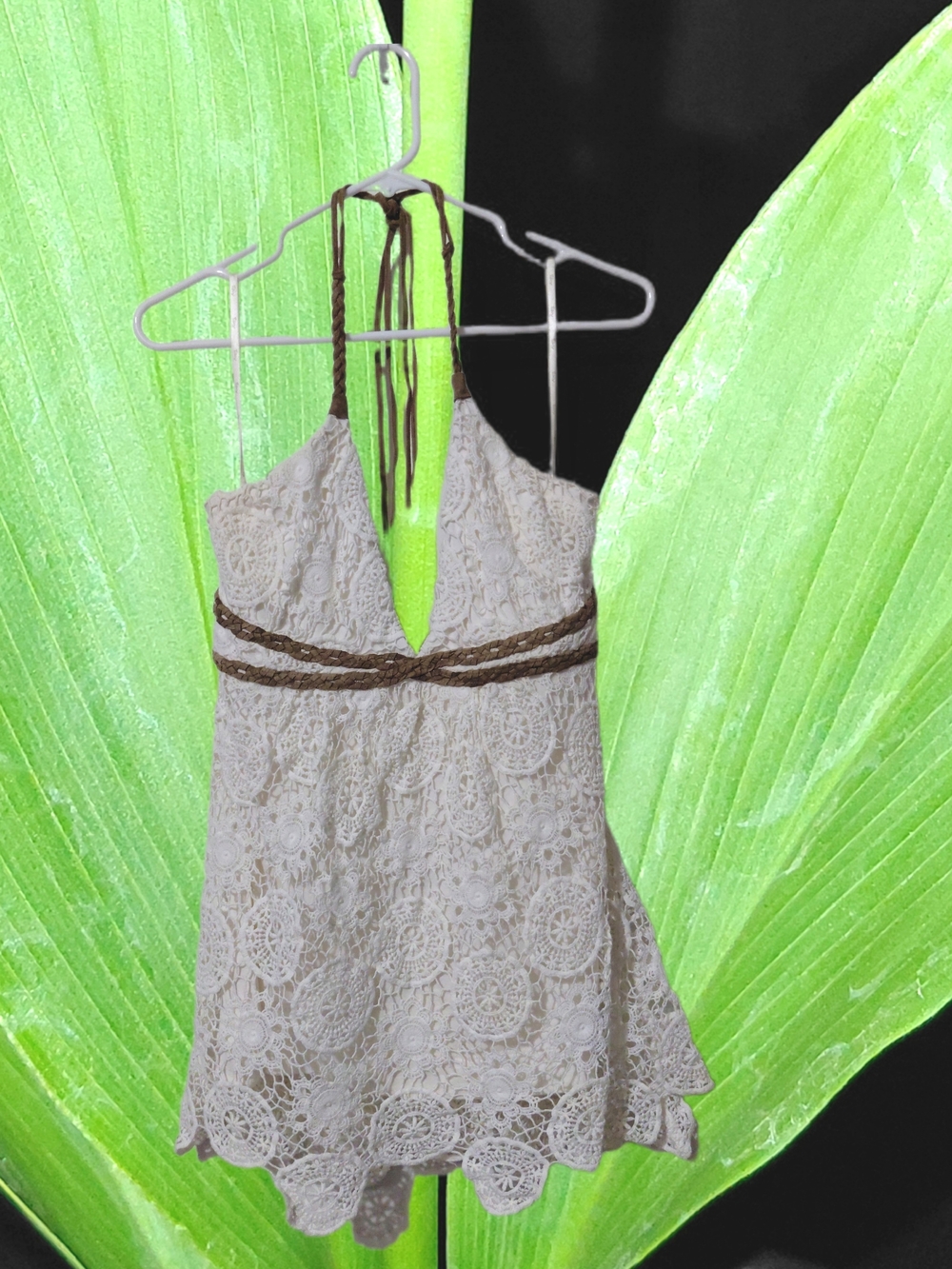 Sky Ivory Crochet Lace Halter Top Lined Large Suede Like Contrasting Woven Ties - Picture 6 of 12